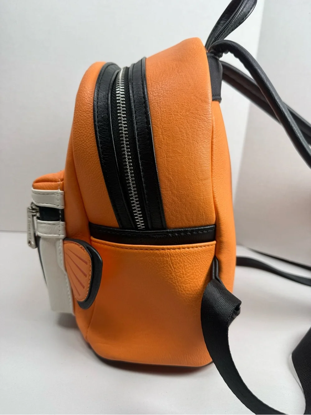 Loungefly Disney Pixar Mini Backpack Finding Nemo Orange HEART LOGO